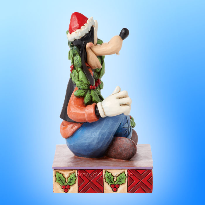 Disney Traditions - Goofy Christmas (A Goofy Christmas) figurine by Jim Shore 6015011