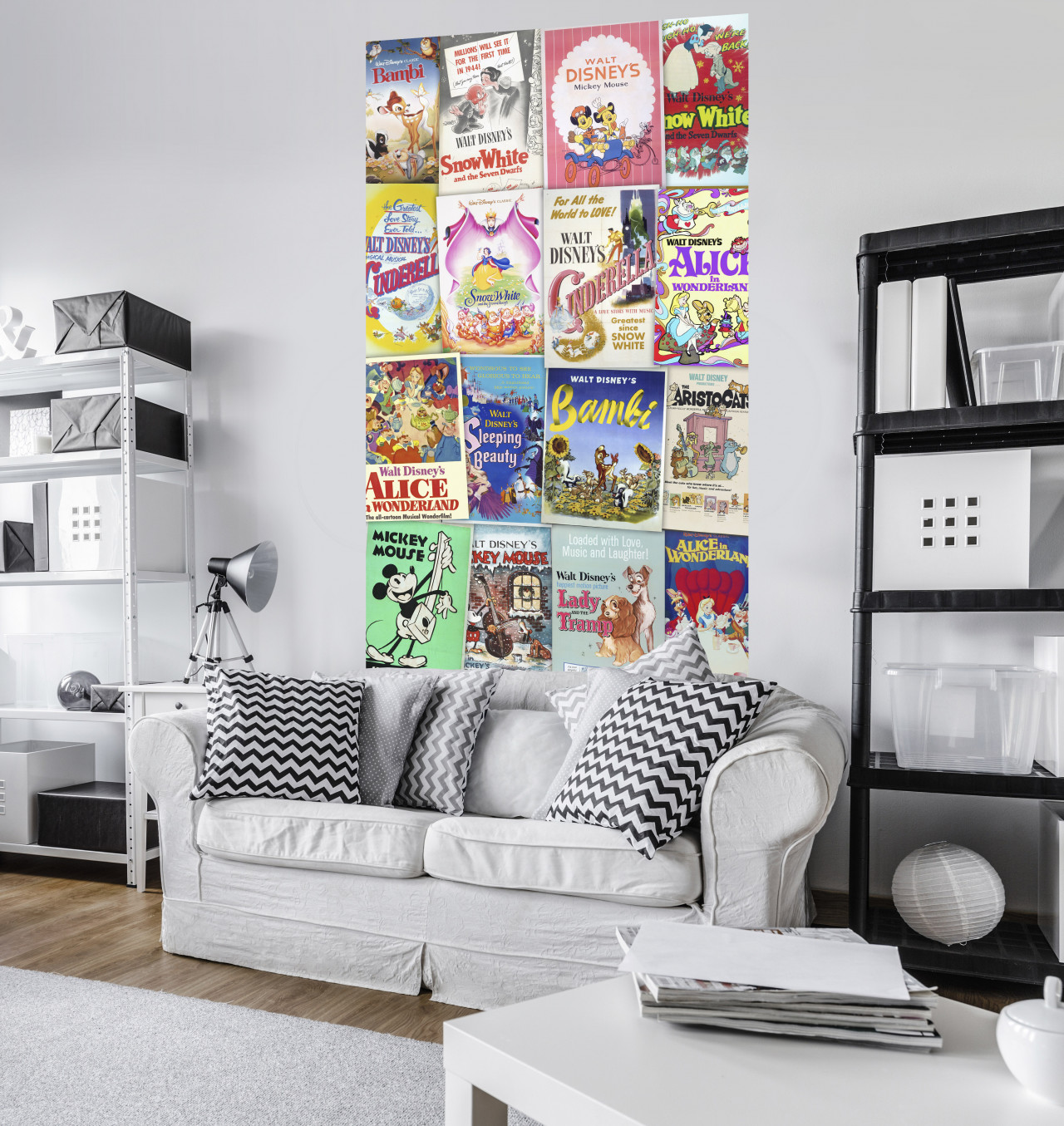 Disney Vlies Fototapete "Disney Movie Posters Retro Girls" 1,20m x 2,00m