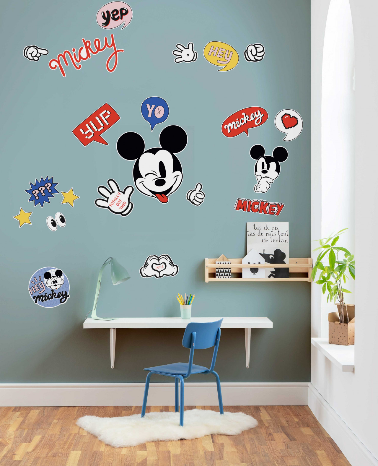 Disney Wandsticker / Wandaufkleber Mickey Maus "It’s a Mickey Thing" 50cm x 70cm