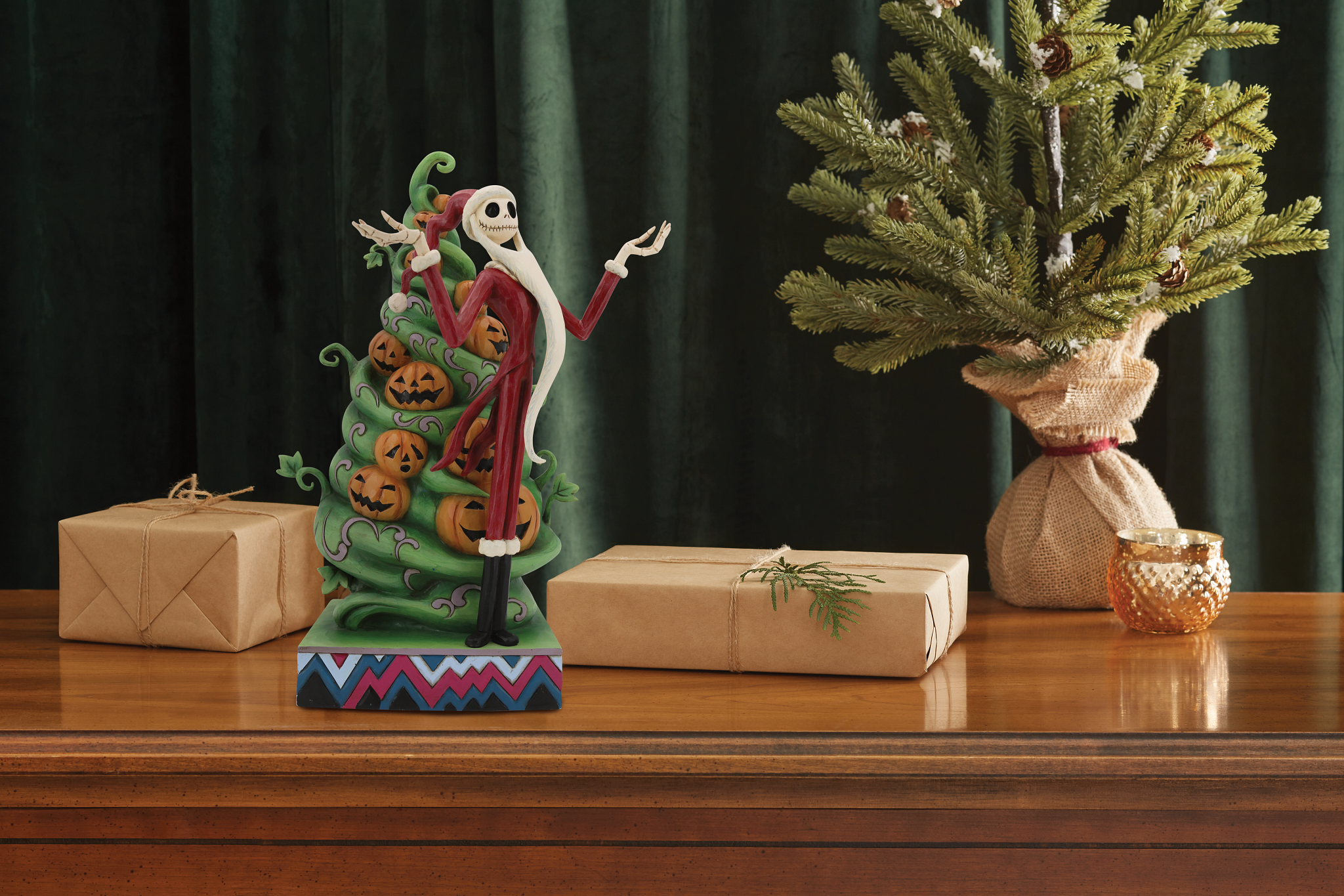 Disney Traditions Figur - Jack Skellington, austauschbar für Halloween und Weihnachten (King For All Seasons) von Jim Shore 6013055