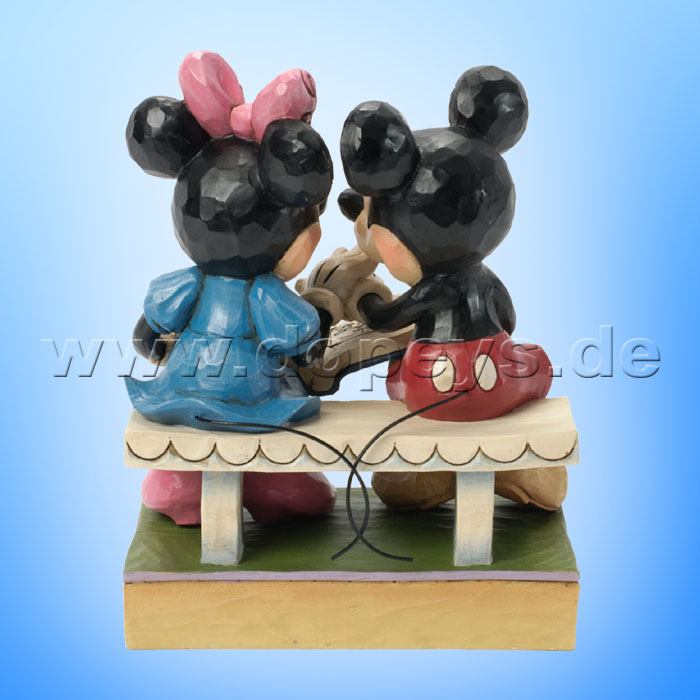 Disney Traditions - Sharing Memories (Mickey & Minnie sehen sich ein Fotoalbum an) von Jim Shore 4037500