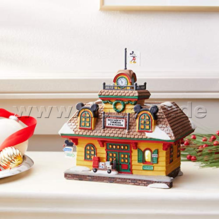 Disney Village - Mickey's Holiday Train Station A30088